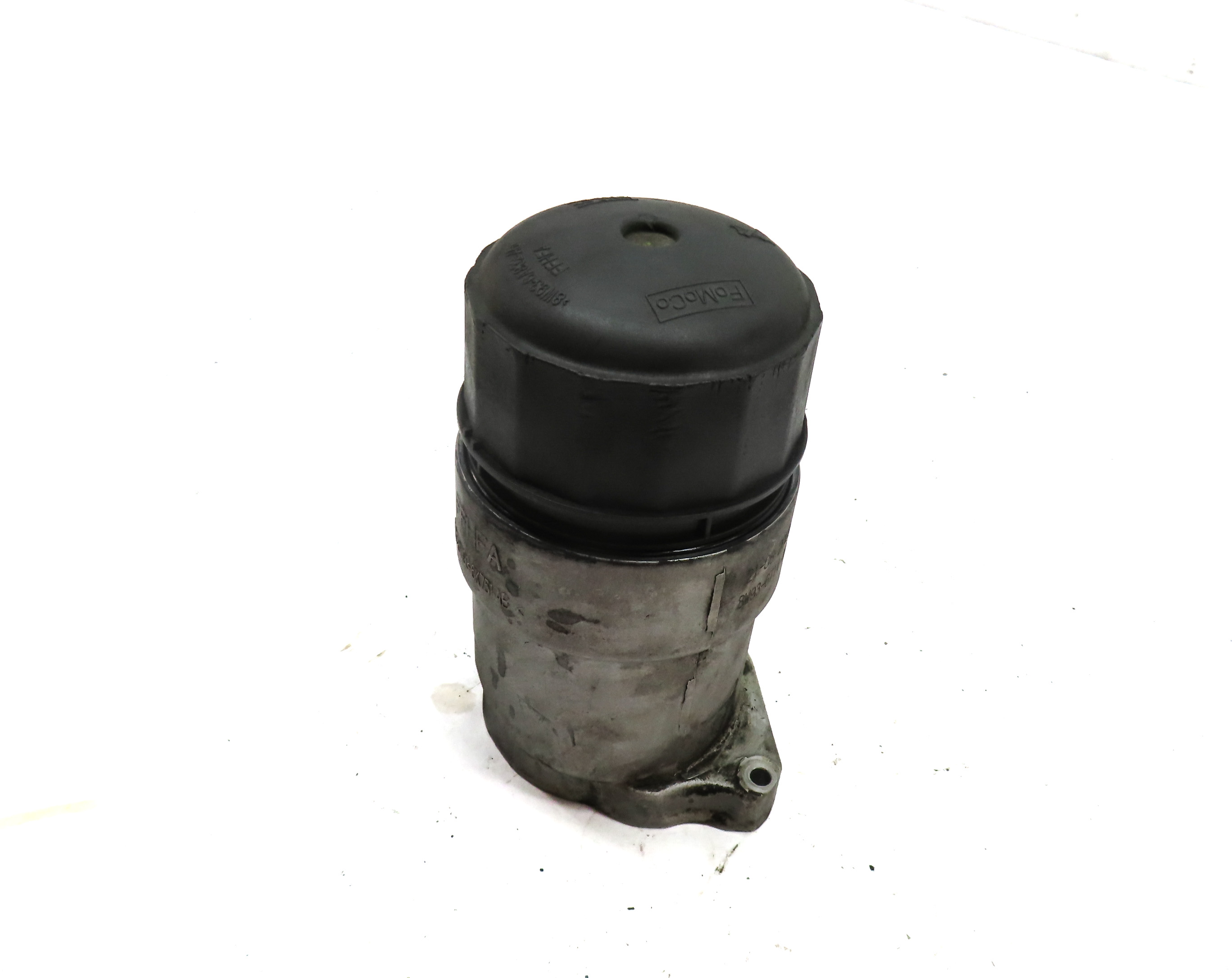 2010 LAND ROVER LR4 (L319) 5.0L NON SUPER ENGINE OIL FILTER HOUSING w/ CAP — exact item pictured